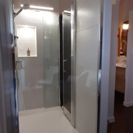 Les Balcons Sur La Loire Frühstückspension