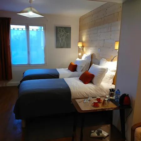 Les Balcons Sur La Loire Frühstückspension *