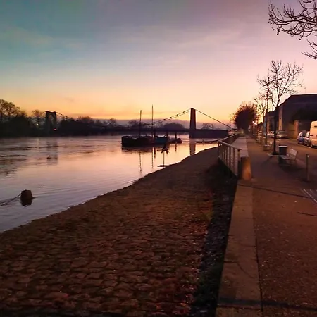 Les Balcons Sur La Loire Alojamento de Acomodação e Pequeno-almoço