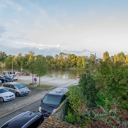 Les Balcons Sur La Loire *