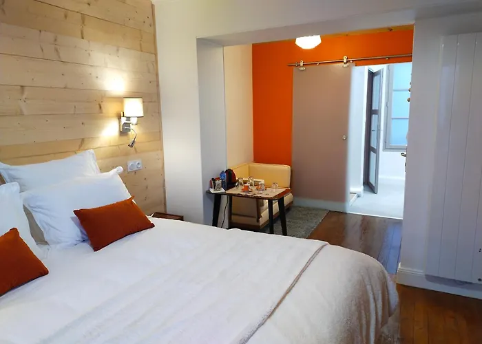 Les Balcons Sur La Loire Couette-café