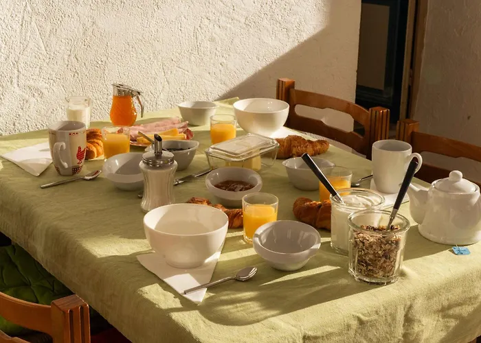 Les Balcons Sur La Loire Couette-café *